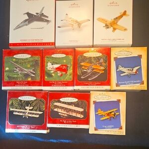 Keepsake Collector's Series Model Airplanes Set